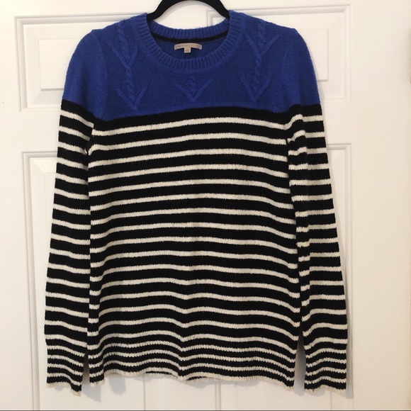 GAP Sweaters - ❄️❄️ GAP Colorblock Crewneck Sweater